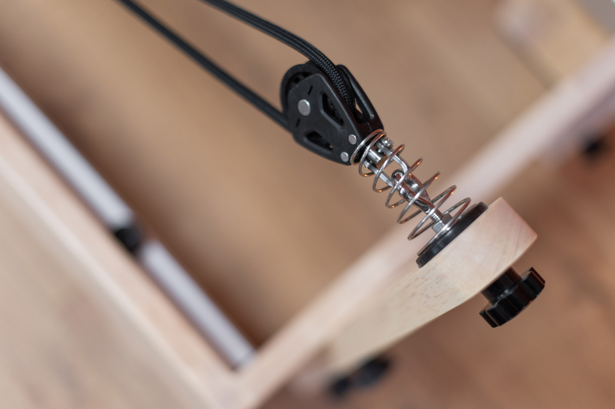 details machine reformer alkimya studio club pilates sarlat